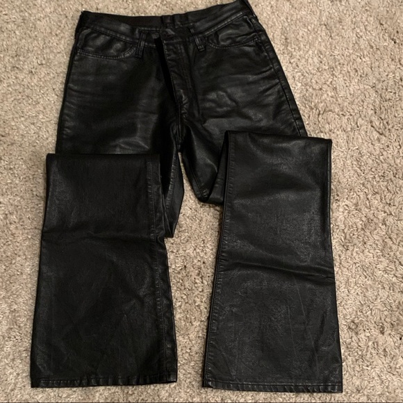 Women leather look pants - Picture 3 of 5